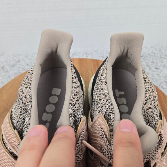 Adidas Men 10.5 Ultra Boost 4.0 Ash Pearl Athletic Gym Daily Running Shoe BB6174 - Picture 11 of 12